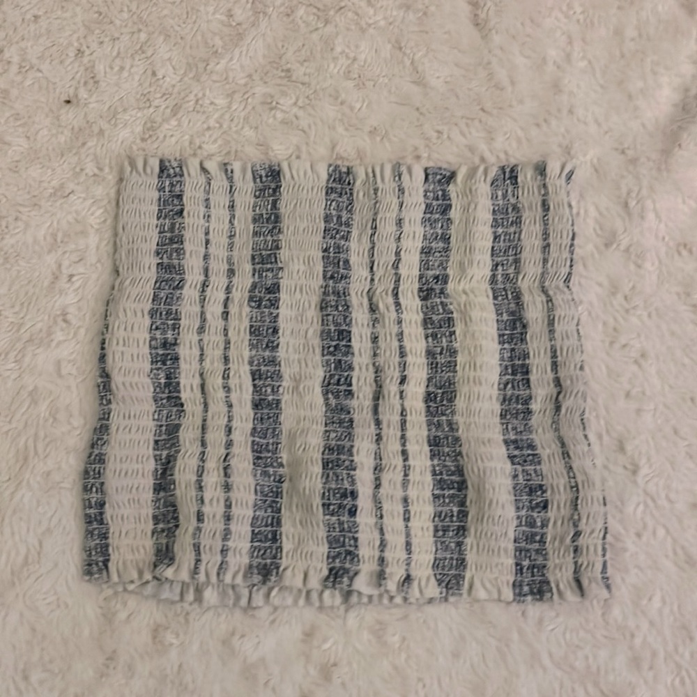 Size medium cropped tube top. Worn once.